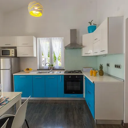 Casa Romantica Воднян